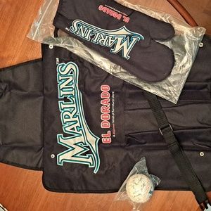 Florida Marlins 2005 stamped/printed signature baseball (stadium giveaway)